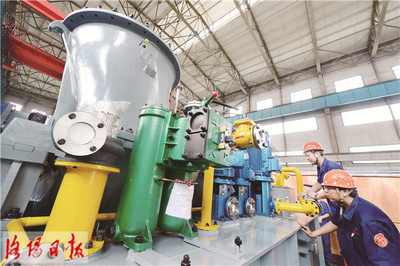 洛陽(yáng)制造 新型汽輪機(jī)創(chuàng)新突破，市場(chǎng)訂單持續(xù)增長(zhǎng)