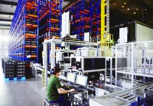 研發(fā)新型電池與汽輪機(jī) 雙輪驅(qū)動(dòng)新能源汽車產(chǎn)業(yè)變革